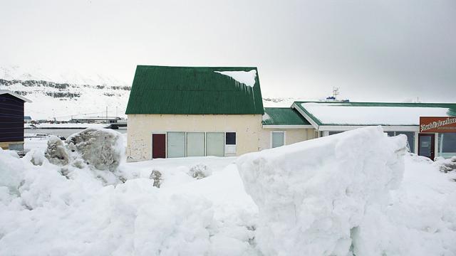 Silvia/Eric Bächli/Hattan, Blindhaedir - East Iceland, 2008