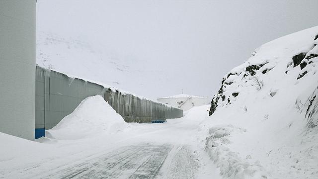 Silvia/Eric Bächli/Hattan, Blindhaedir - East Iceland, 2008