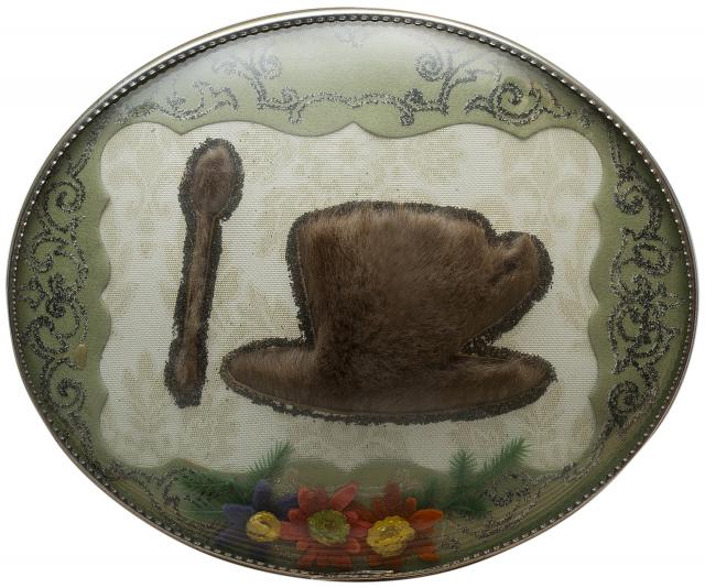 Meret Oppenheim, Andenken an das Pelzfrühstück, 1972