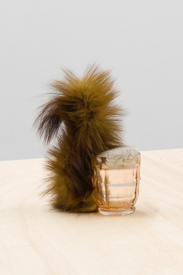 Meret Oppenheim, Eichhörnchen / L'Écureuil, 1969