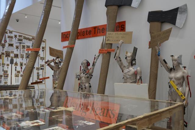Thomas Hirschhorn, Power Tools, installation view