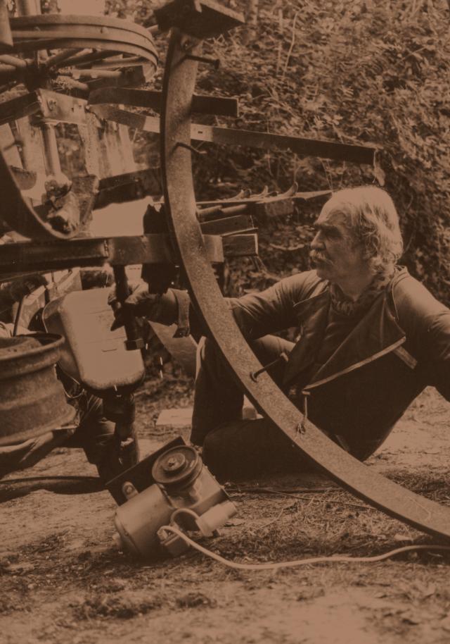 Image of Jean Tinguely